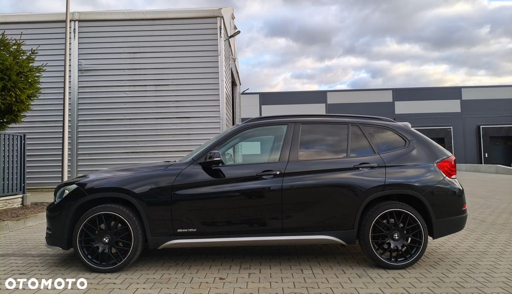 BMW X1 sDrive18d xLine - 8
