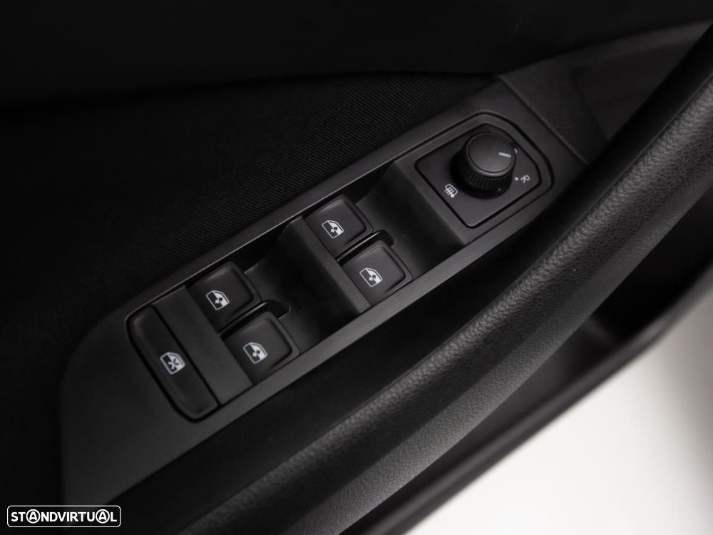 Skoda Kamiq 1.0 TSI DSG - 14