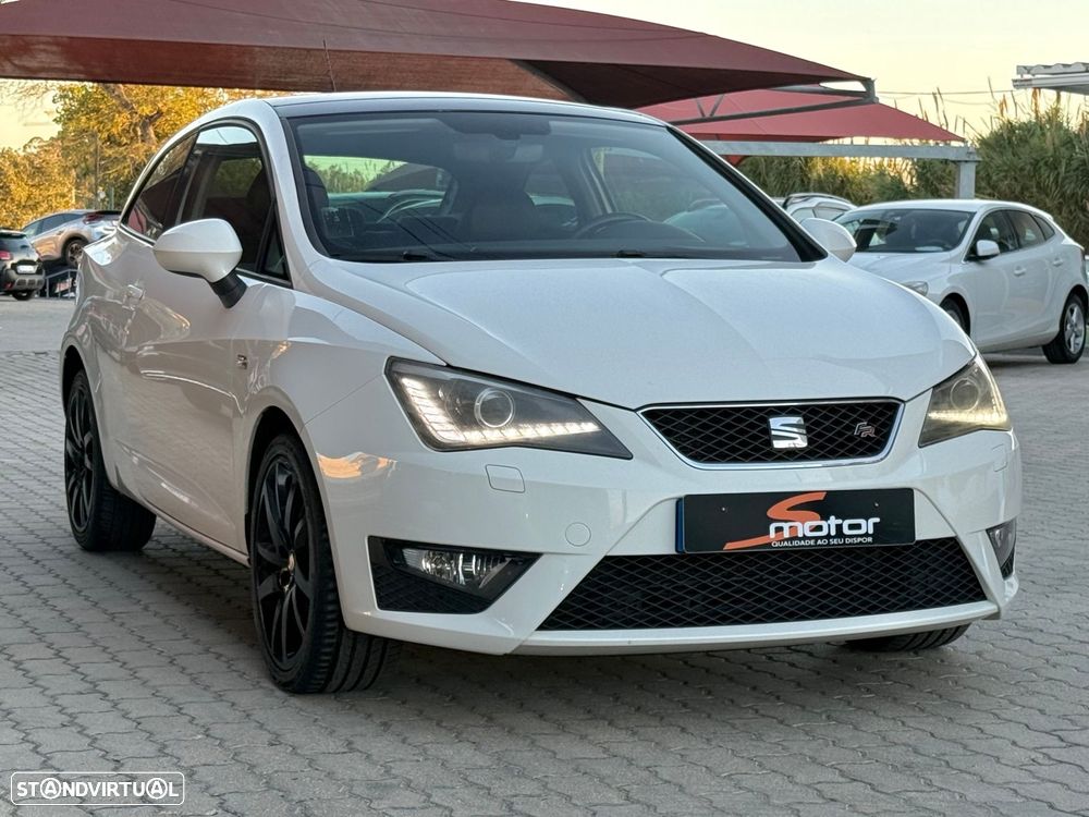 Seat Ibiza 2015 photo 2