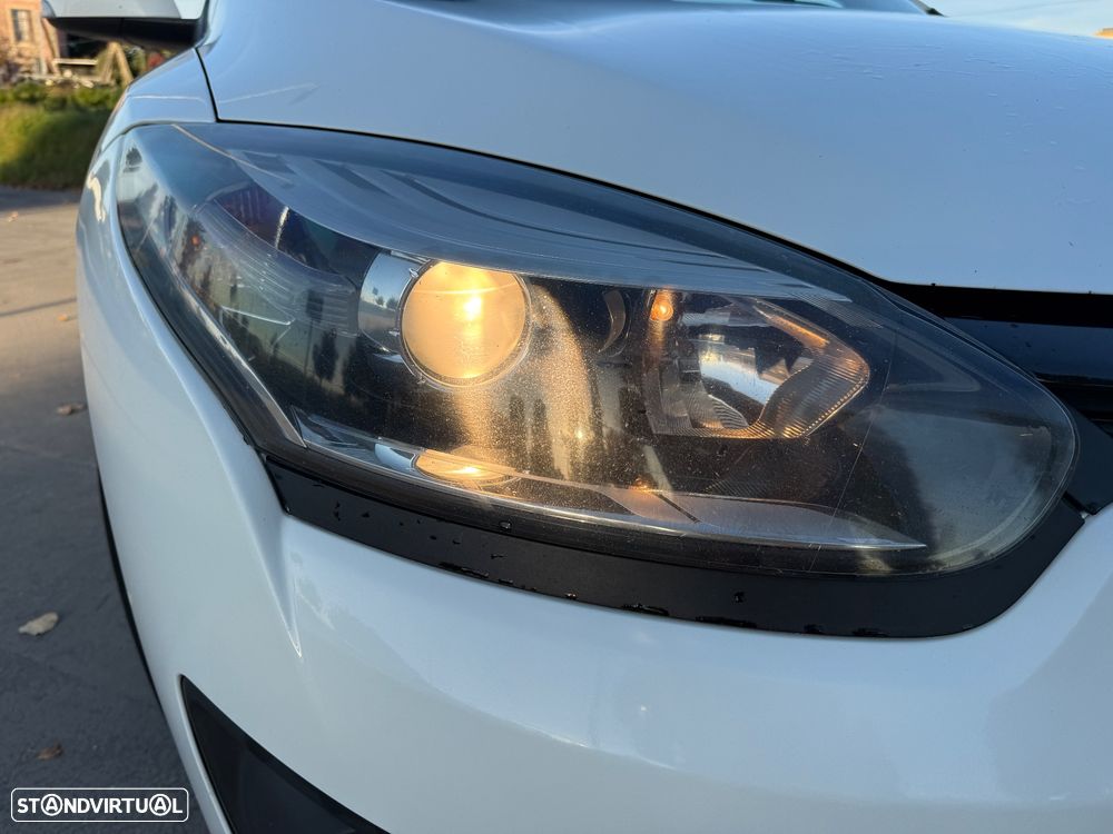 Renault Mégane 1.5 dCi Dynamique S - 16