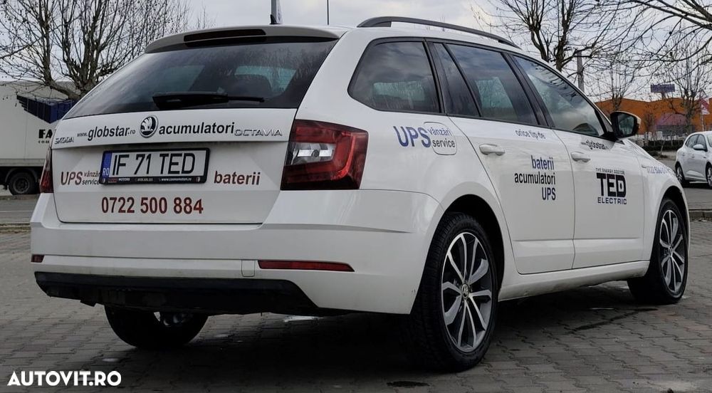 Skoda Octavia 1.6 TDI DSG Ambition - 4