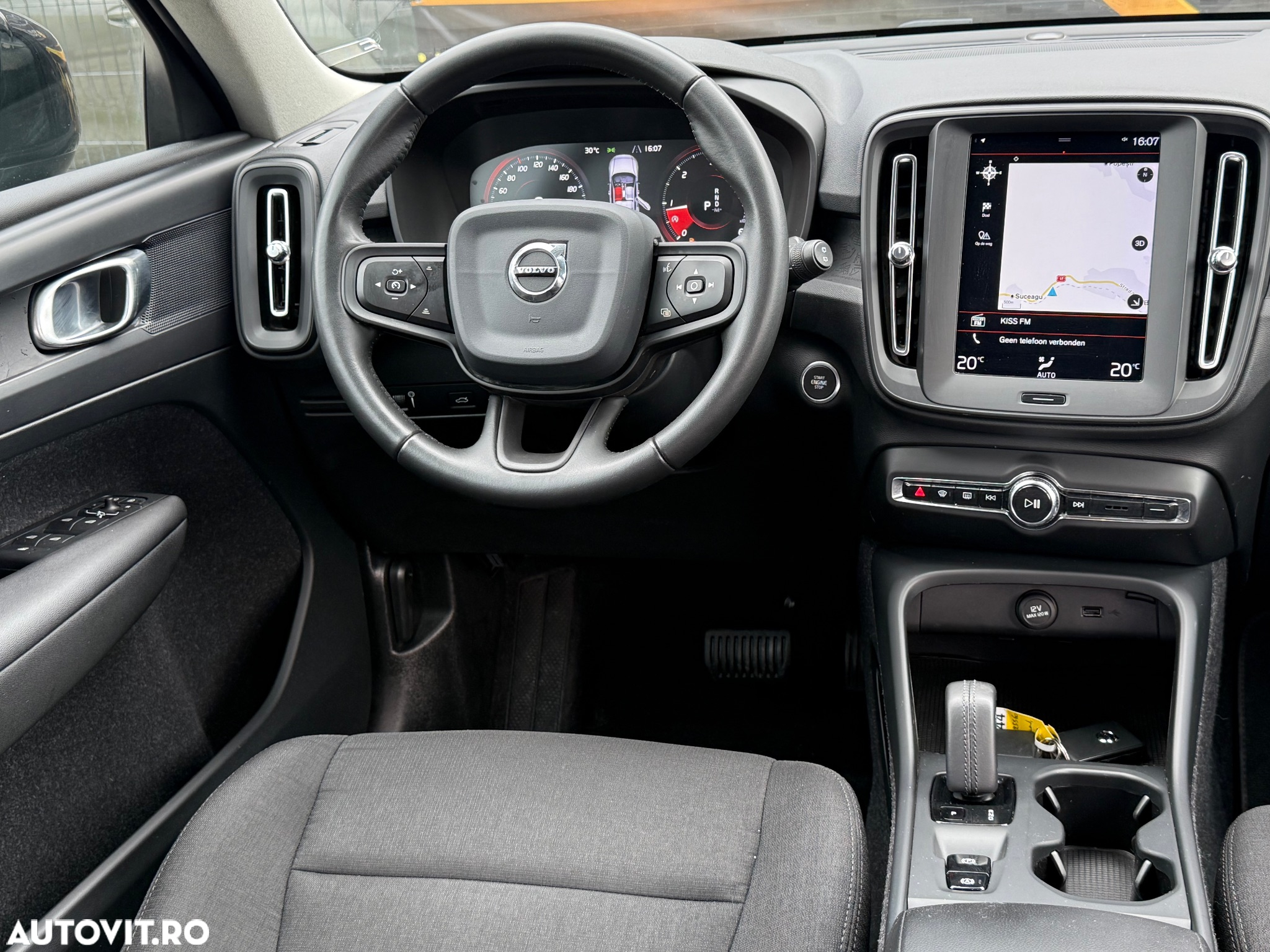 Volvo XC 40 D3 AWD Momentum - 6
