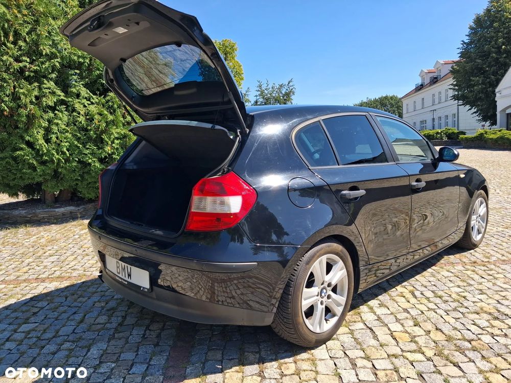 Peugeot 207 - 23