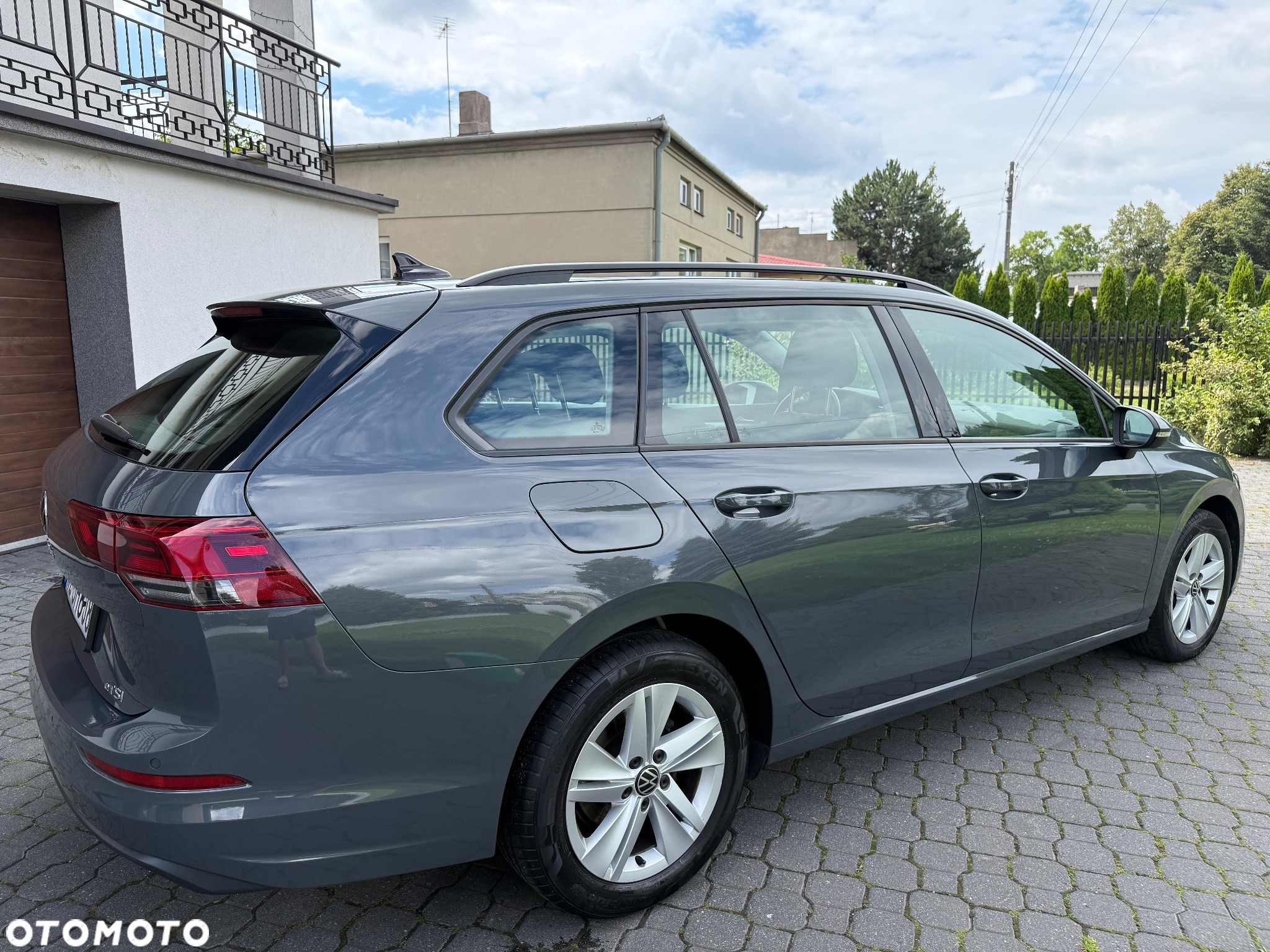 Volkswagen Golf - 9