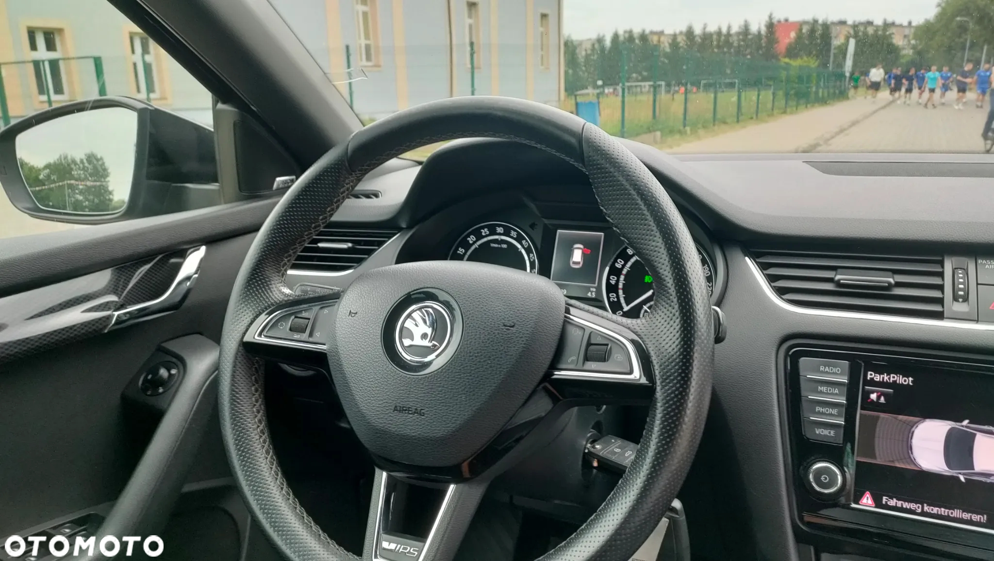 Skoda Octavia Combi 2.0 TDI RS - 10