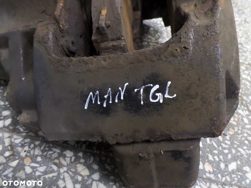 MAN TGL TGM TGA 8-180 ZACISK HAMULCOWY PRZOD PRAWY 01.50804.6530 - 7