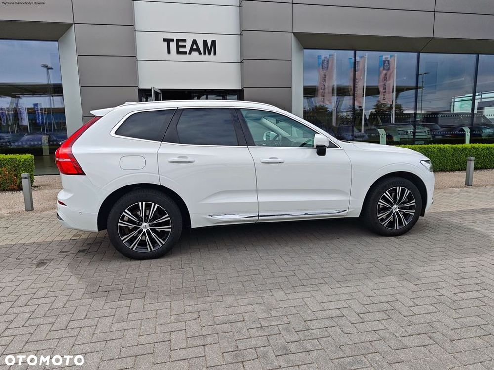 Volvo XC 60 B4 D AWD Plus Bright - 8