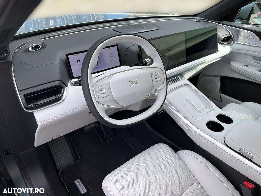 Xpeng G9 AWD Performance - 10