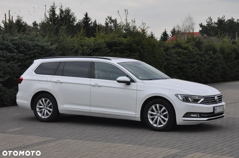 Volkswagen Passat - 10