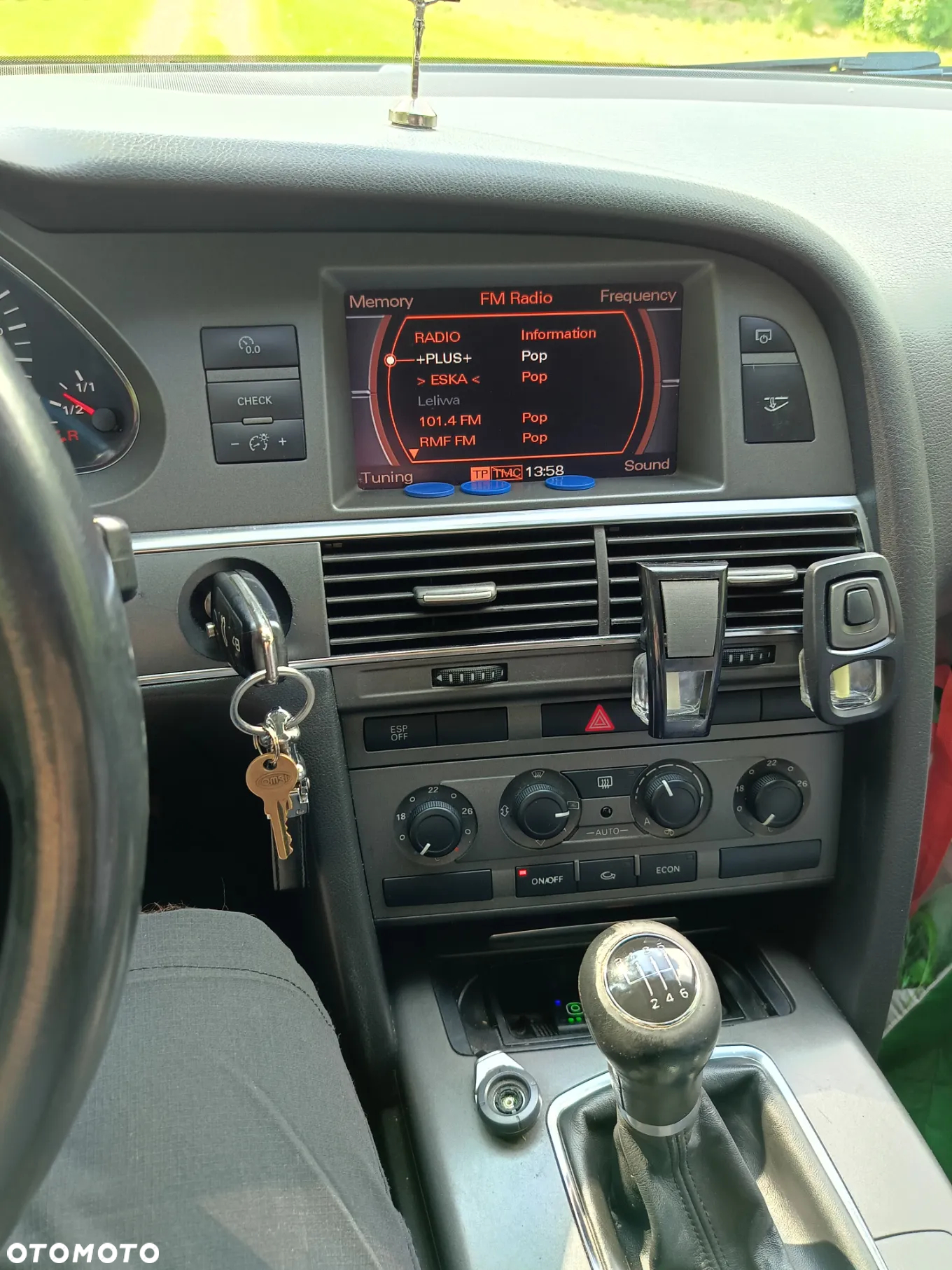 Audi A6 2.4 - 10