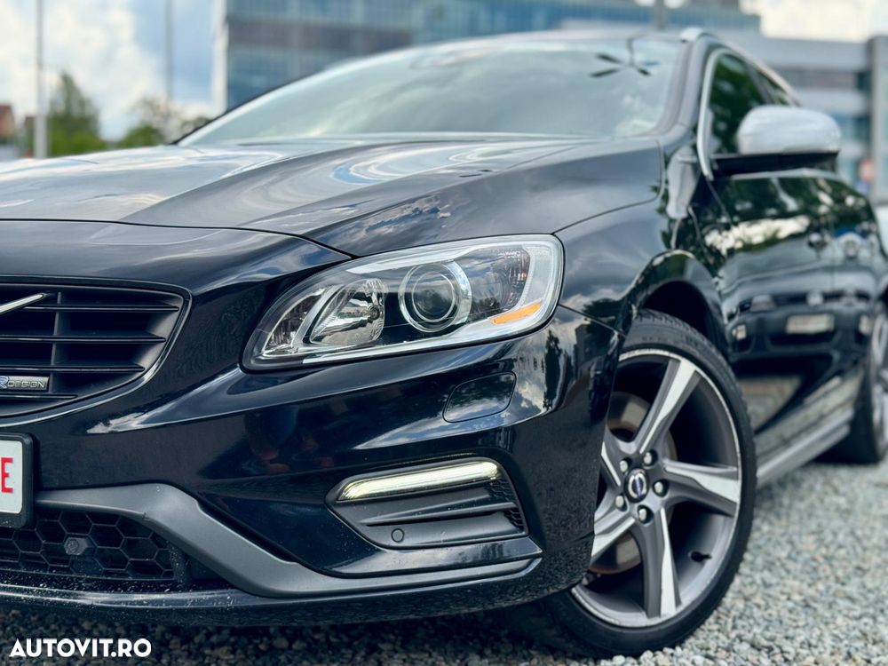 Volvo V60 D6 Twin Engine Geartronic RDesign - 15