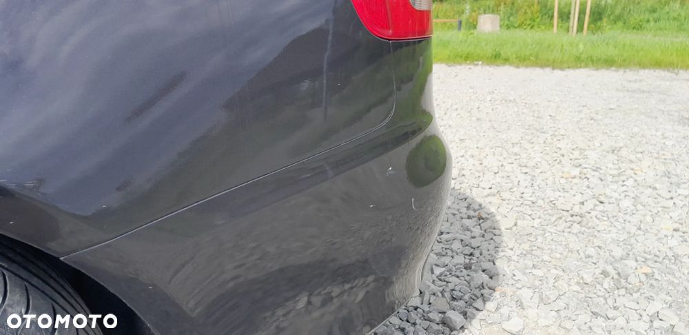 Audi A4 Avant 2.0 TDI - 19