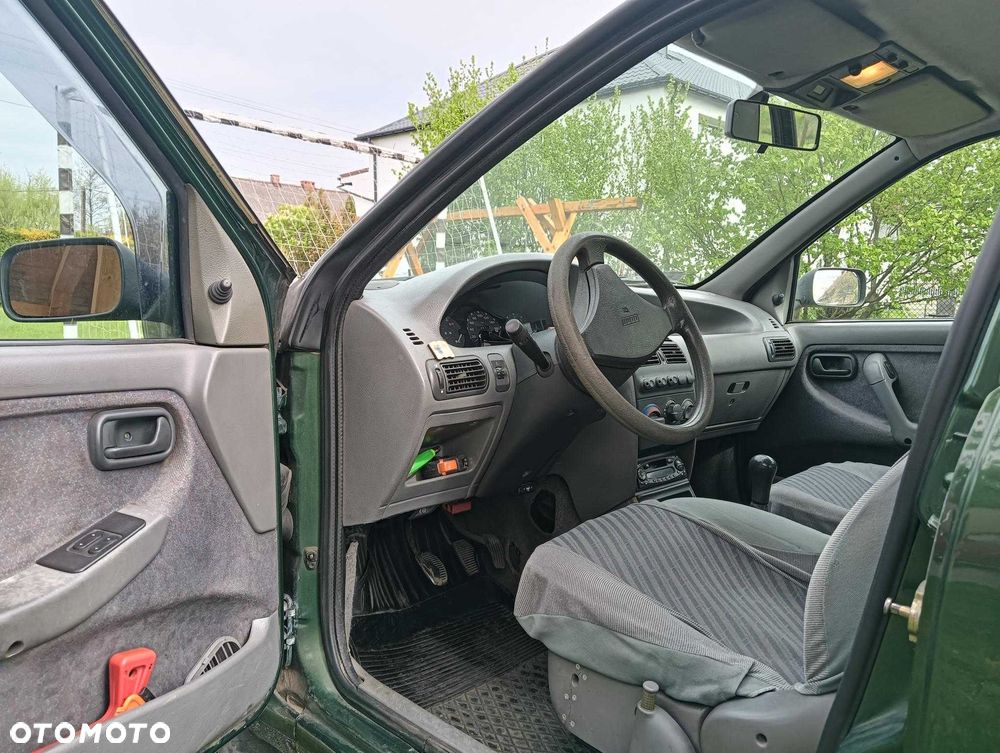 Fiat Punto - 5