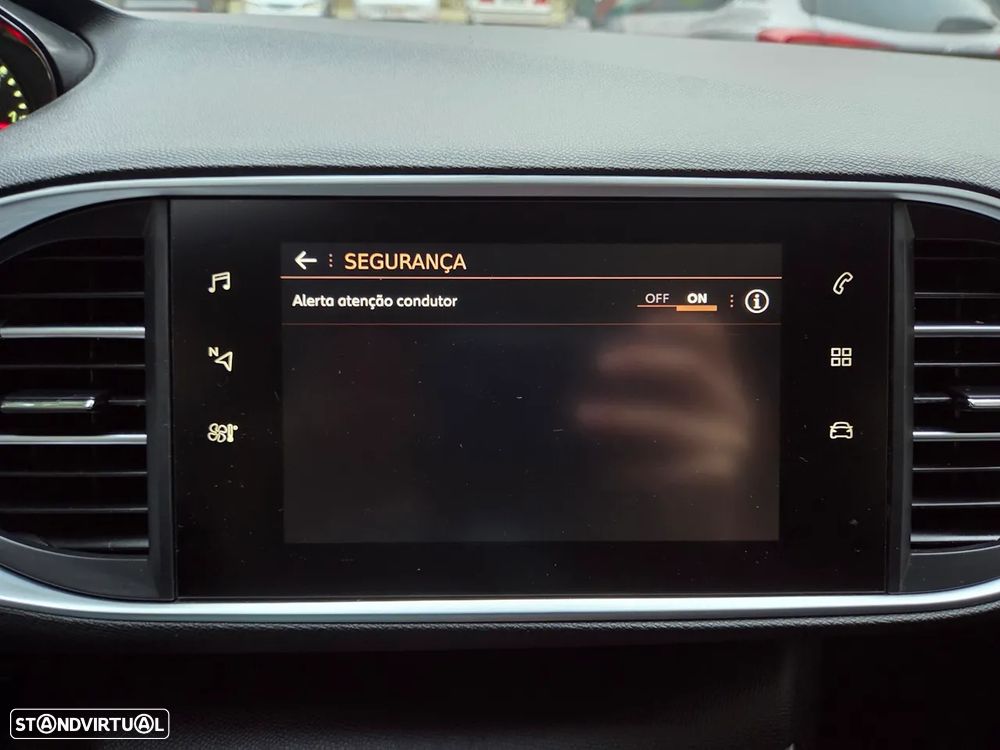 Peugeot 308 PureTech 130 GPF EAT8 Stop & Start Tech Edition - 43