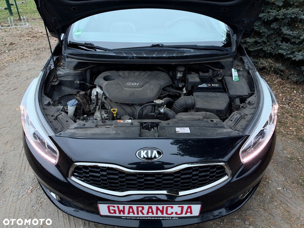 Kia Ceed - 10