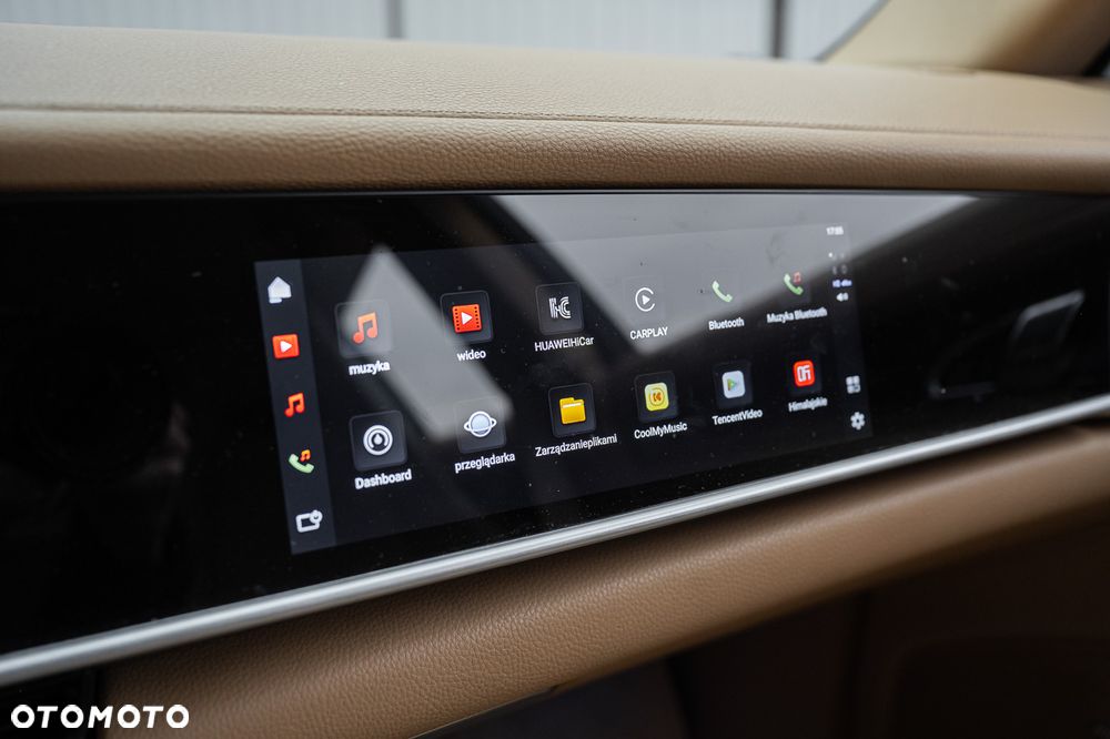 Porsche Panamera 4 PDK Platinum Edition - 25