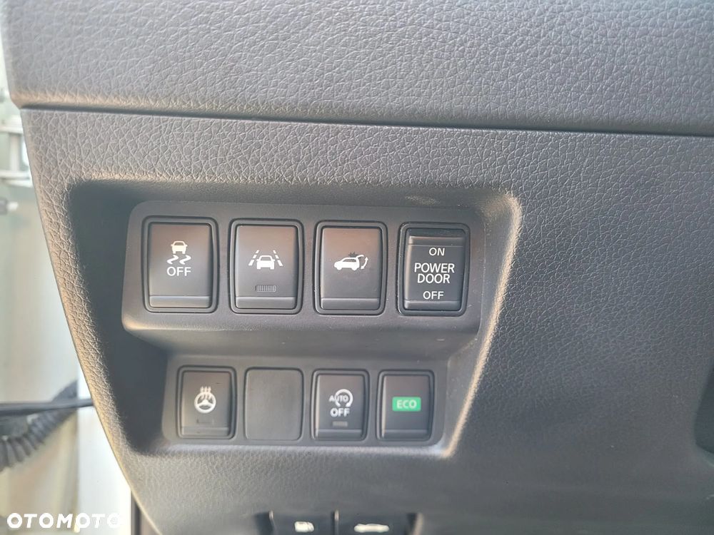 Nissan X-Trail 1.6 DCi Tekna Xtronic 2WD - 20