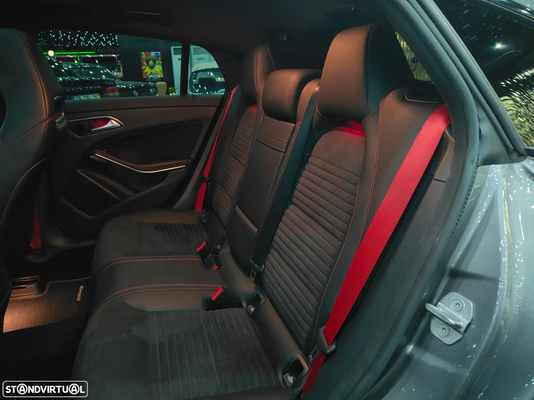 Mercedes-Benz CLA 45 AMG 4Matic Shooting Brake 7G-DCT - 21