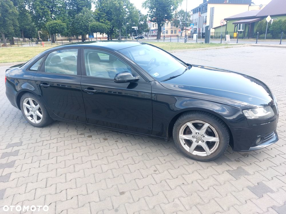Audi A4 Limousine 2.0 TDI - 8
