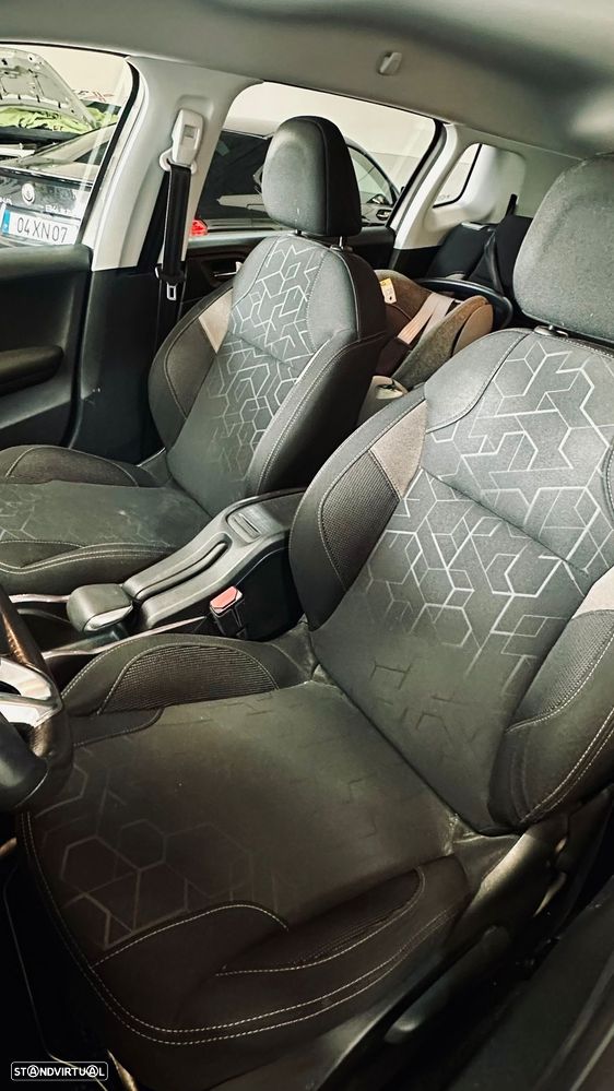 Peugeot 2008 1.2 PureTech Style - 1