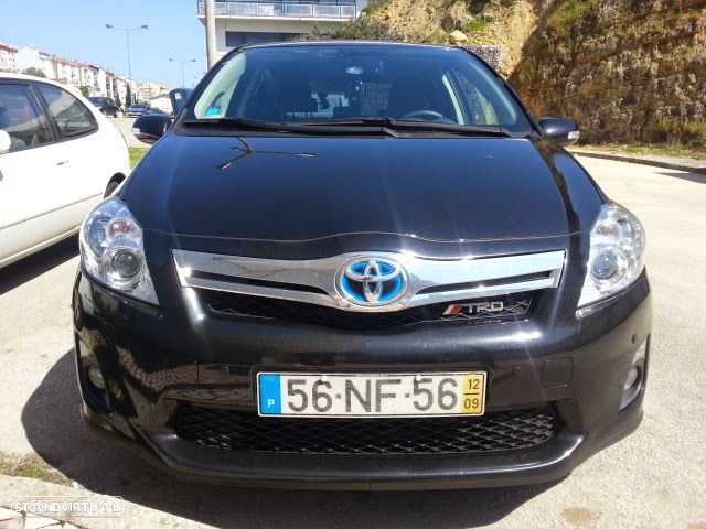 Toyota Auris 1.8 HSD P.Te.+17+E.Al.+Navi - 10