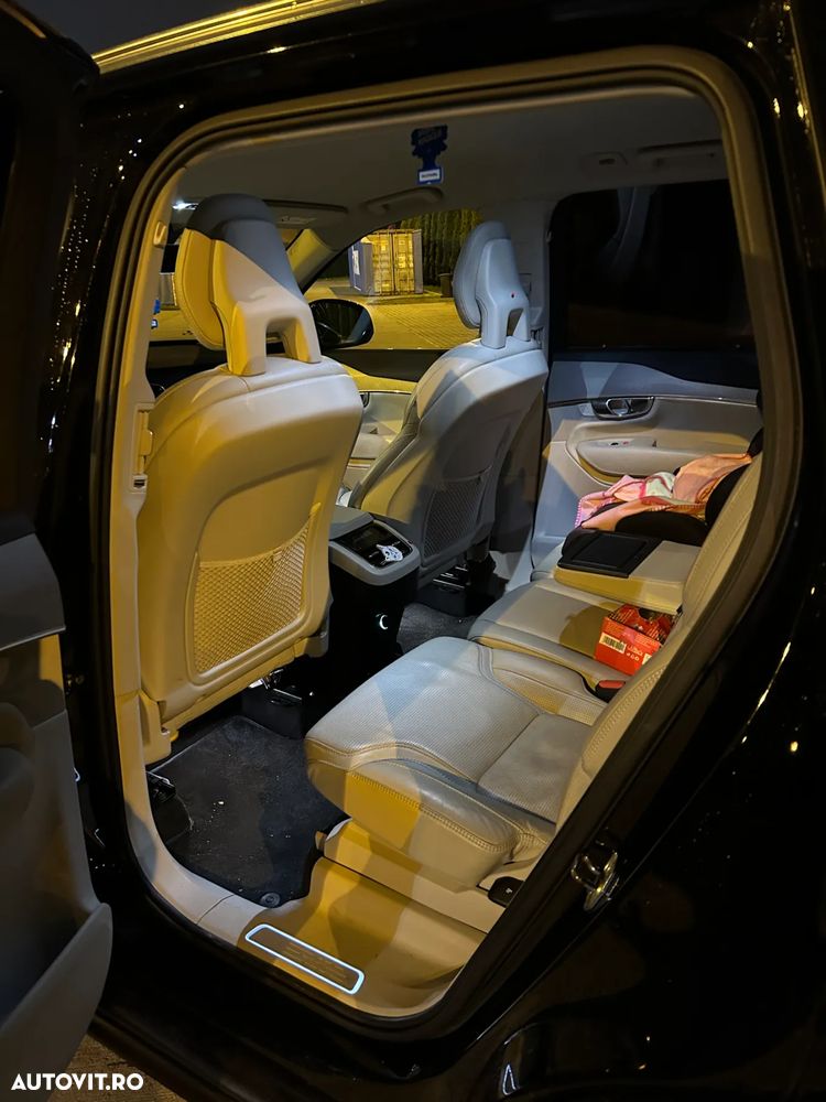 Volvo XC 90 D5 AWD Geartronic Inscription - 11