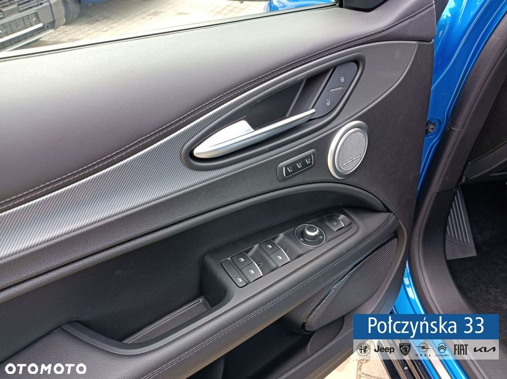 Alfa Romeo Stelvio - 20
