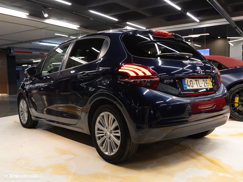 Peugeot 208 1.6 BlueHDi Style - 10