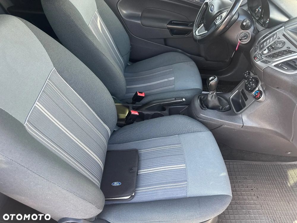 Ford Fiesta 1.5 TDCi SYNC Edition - 25
