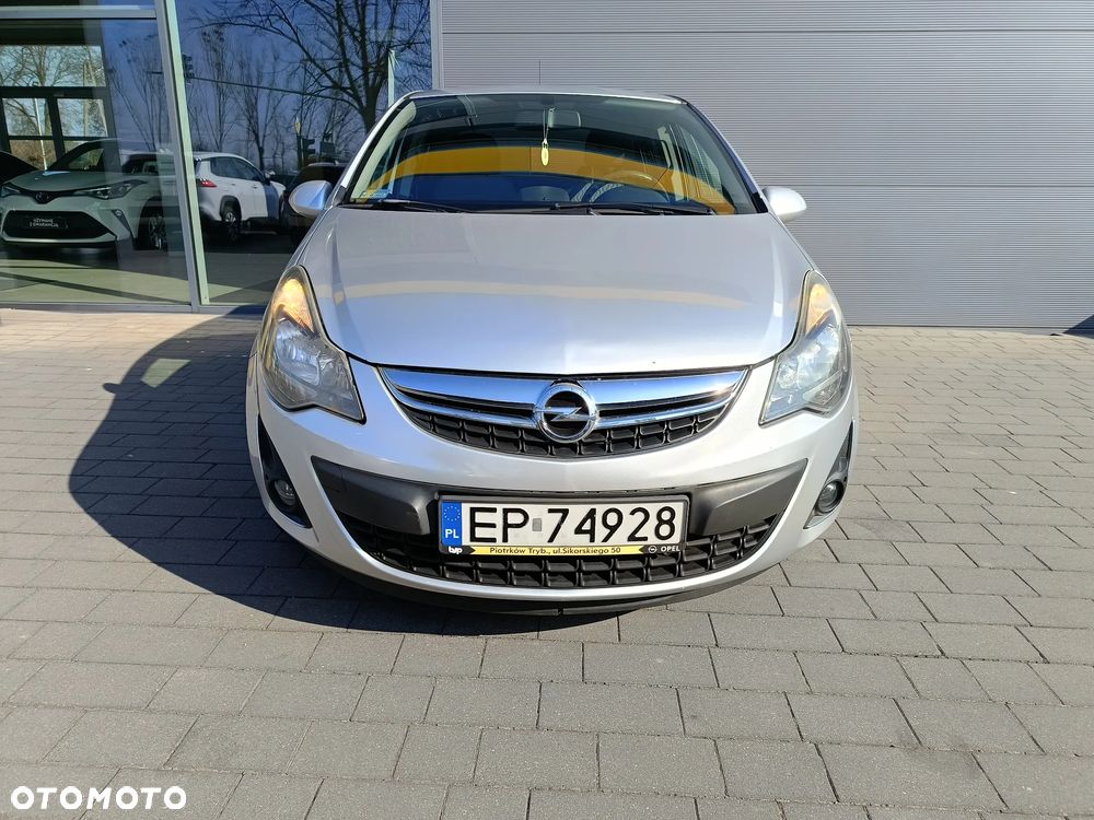 Opel Corsa 1.4 16V Cosmo - 10