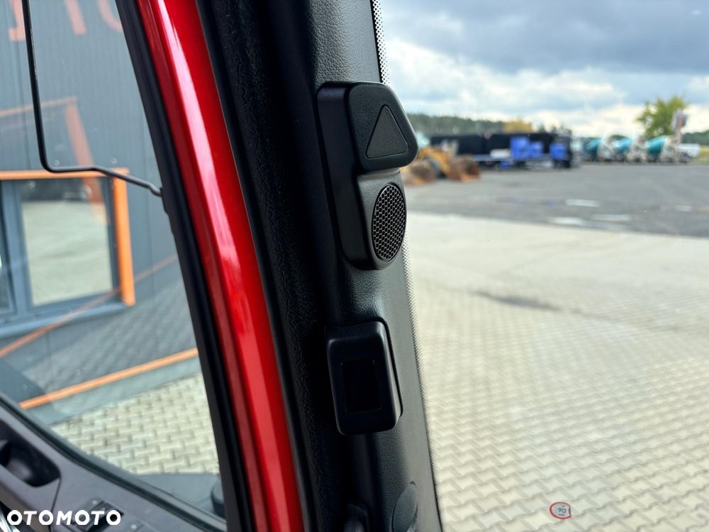 Mercedes-Benz AROCS 3246 8x4 EURO6 WYWROTKA TRÓJSTRONNA Z BORDMATIKIEM - 26