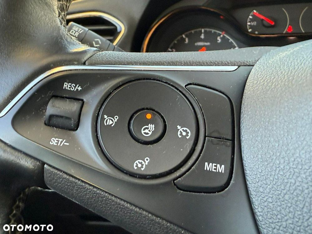 Opel Grandland X 1.2 T GPF Enjoy S&S - 28