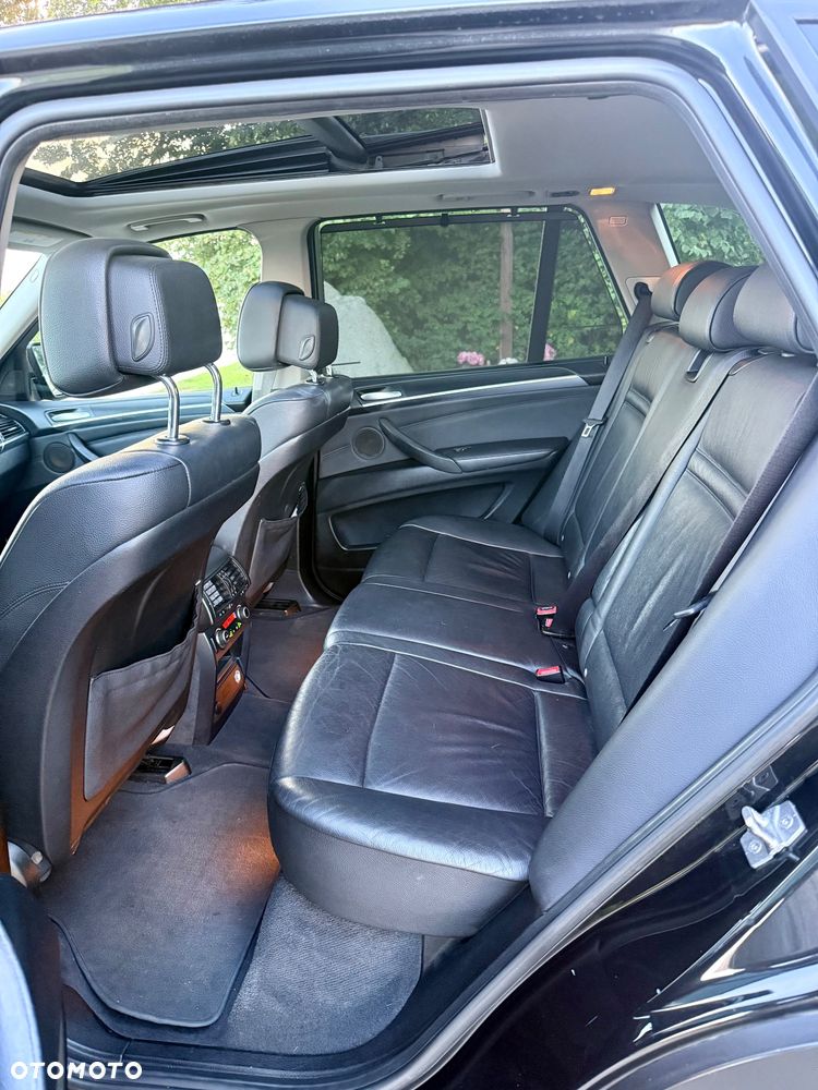 BMW X5 xDrive35i Edition Exclusive - 15