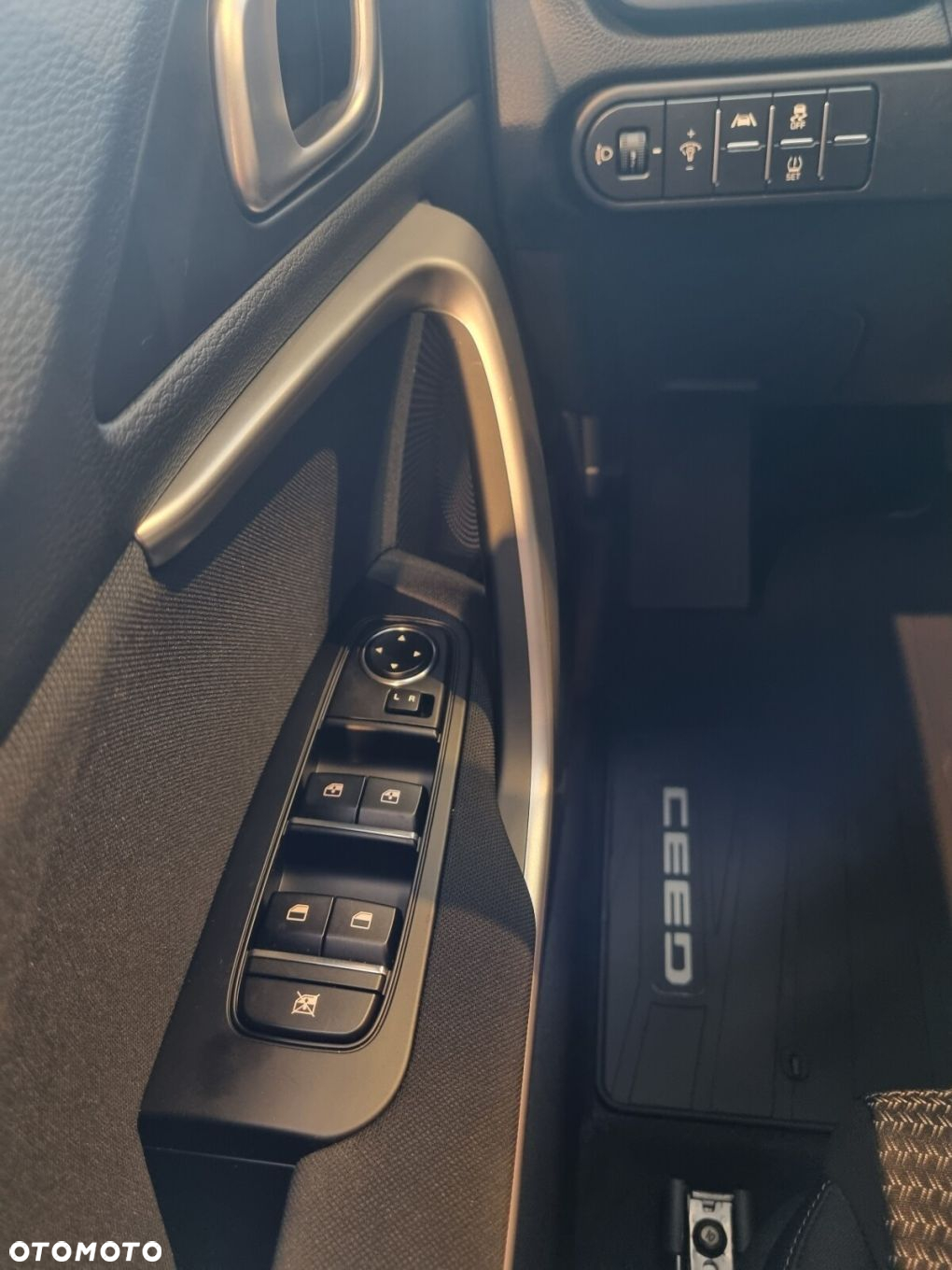 Kia Ceed - 18