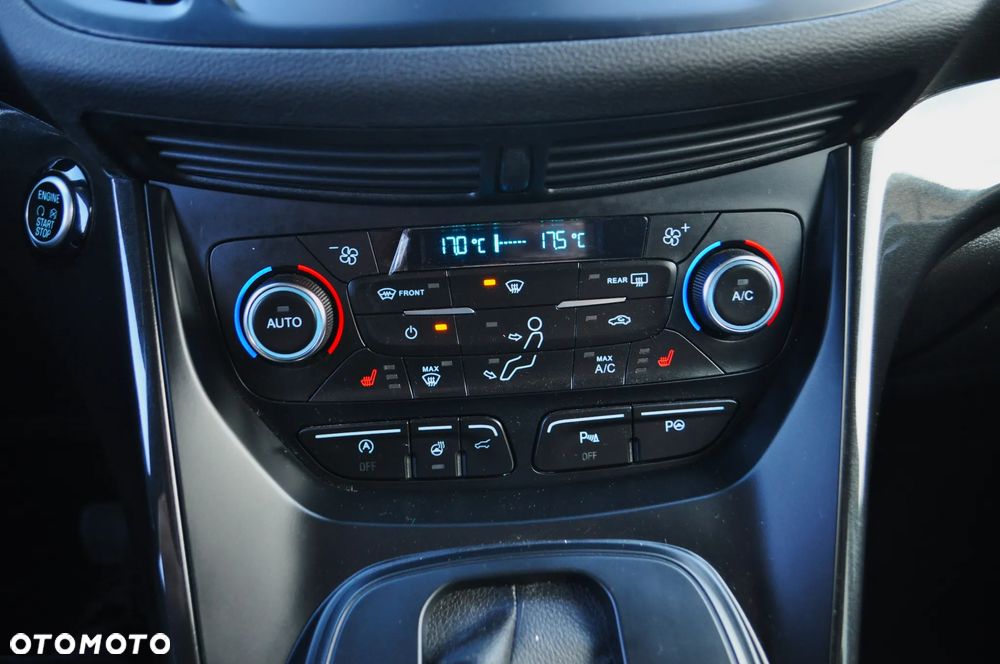 Ford Kuga 2.0 TDCi 4x4 Titanium - 22