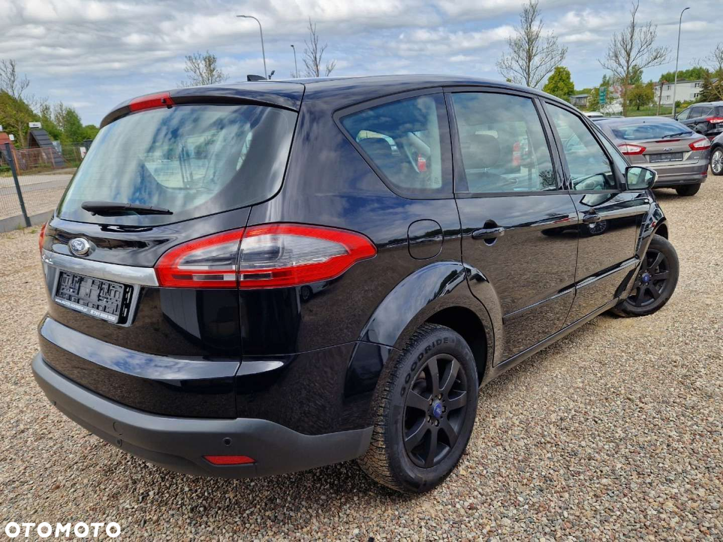 Ford S-Max - 2