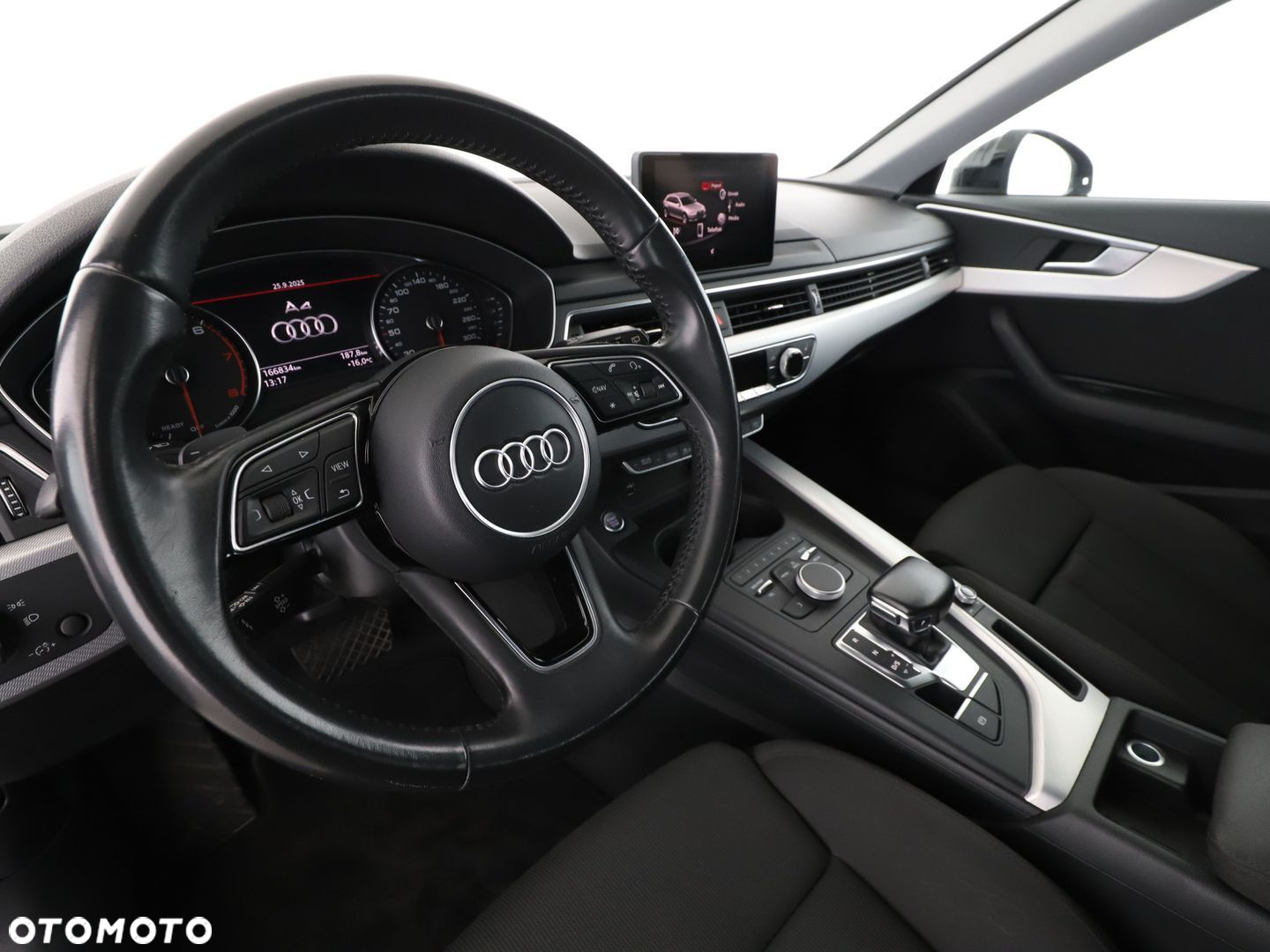 Audi A4 - 11