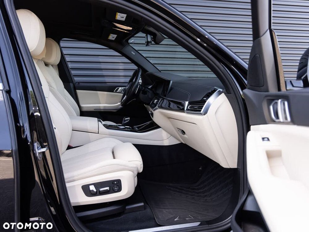 BMW X5 xDrive40i - 20
