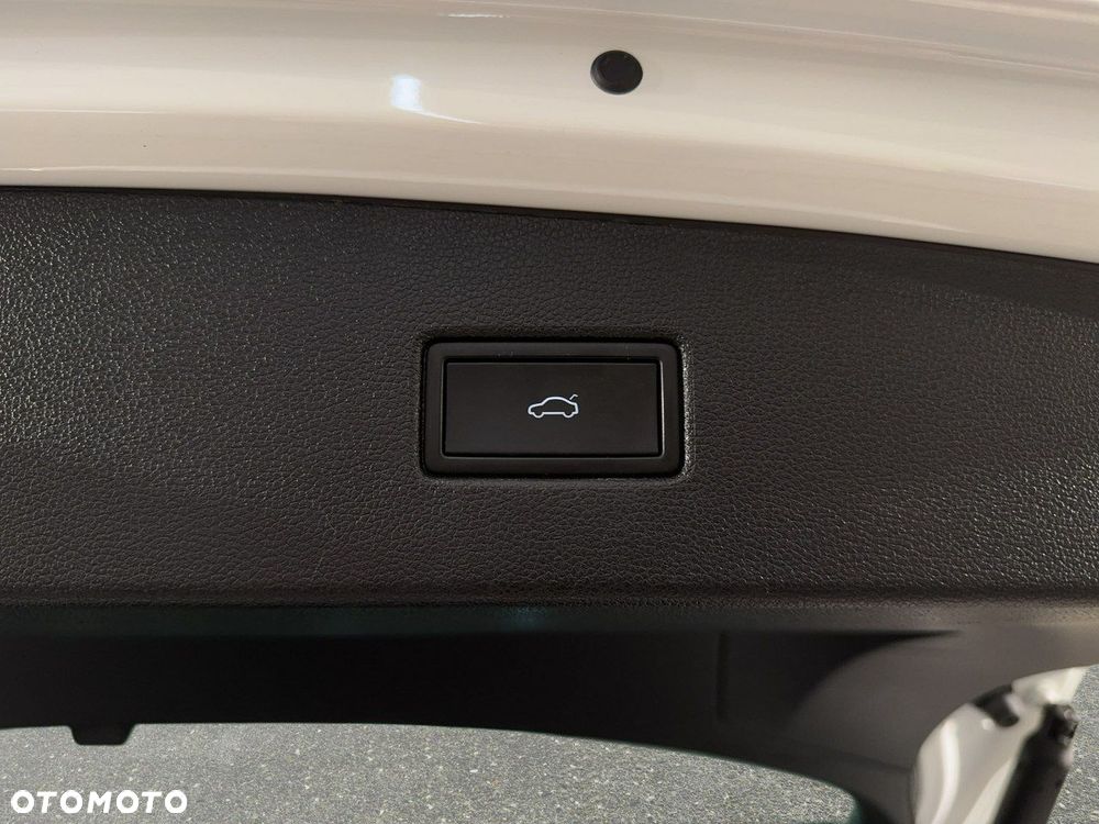 Volkswagen Tiguan - 18