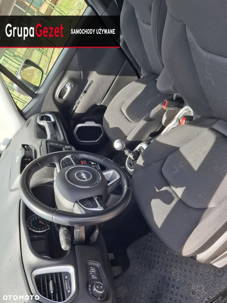 Jeep Renegade - 9