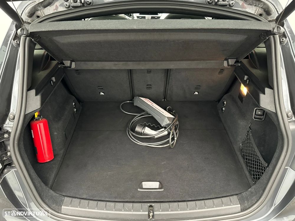 BMW 225xe Active Tourer iPerformance Advantage - 19