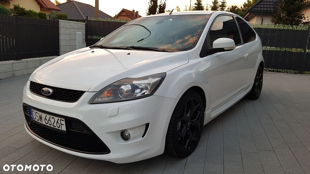 Ford Focus - 1