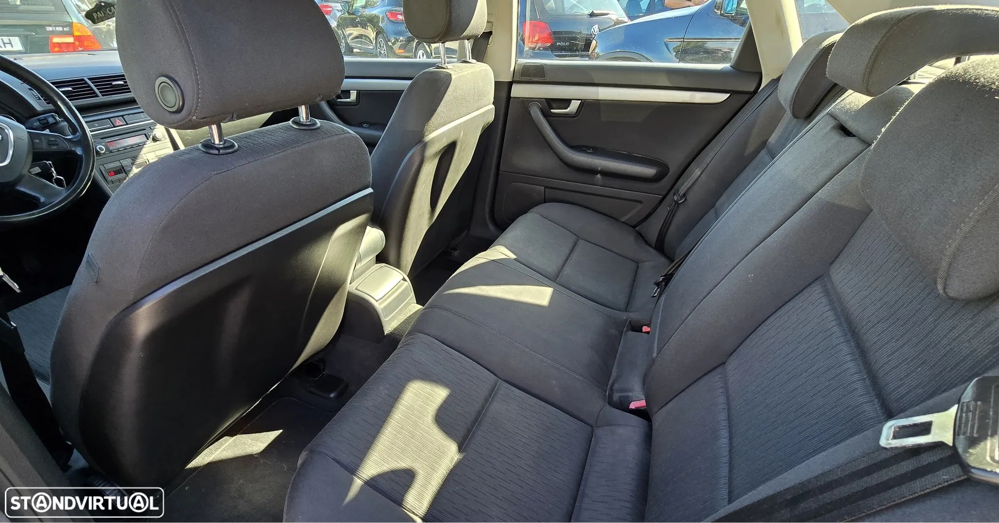 Audi A4 2.0 TDI S-line - 8
