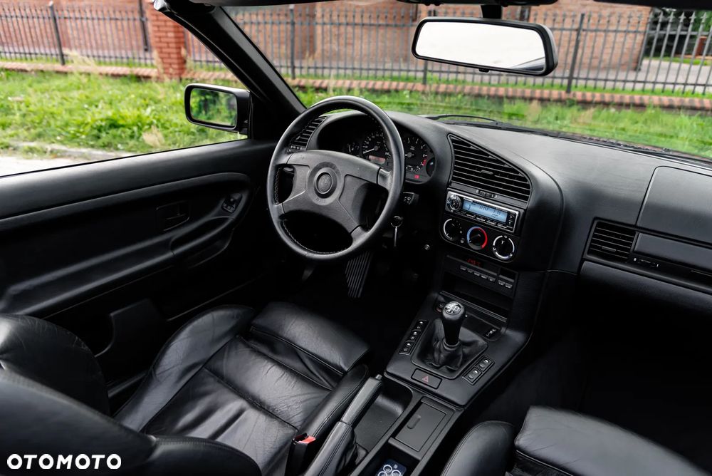 BMW Seria 3 - 30