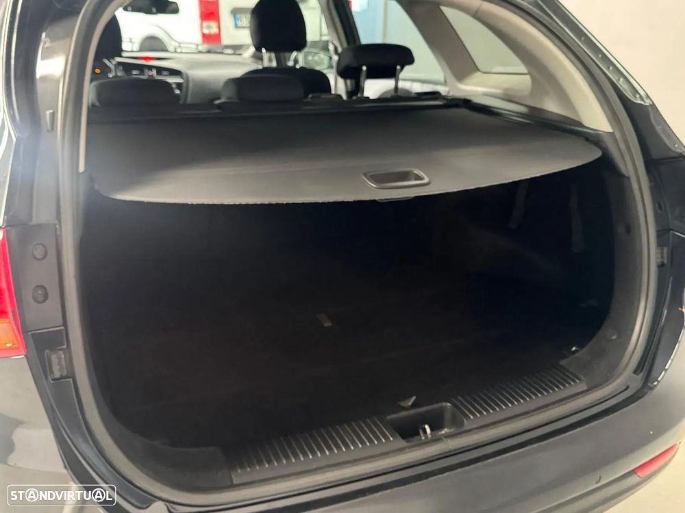Kia Ceed SW 1.6 CRDi Prime - 24