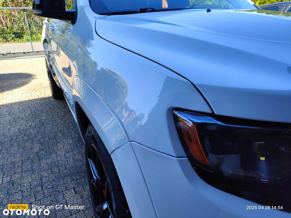 Jeep Grand Cherokee 6.4 V8 SRT8 - 17