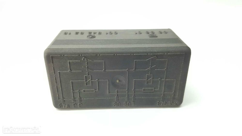 RELÉ MERCEDES CLASE C (W202) BERLINA 250 DIESEL (202.125) - 5