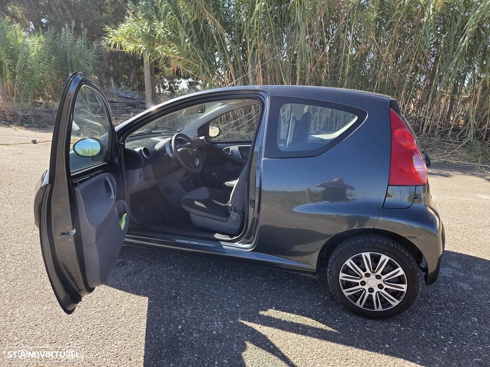 Peugeot 107 1.0 Urban Style - 7