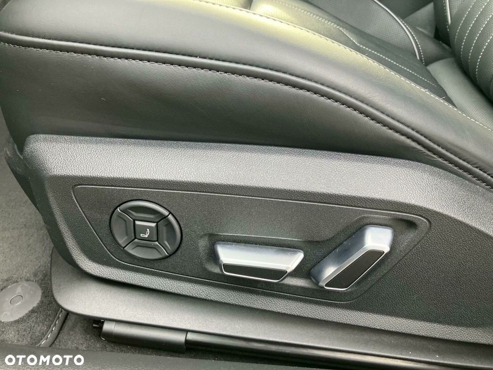 Audi A6 Allroad - 12