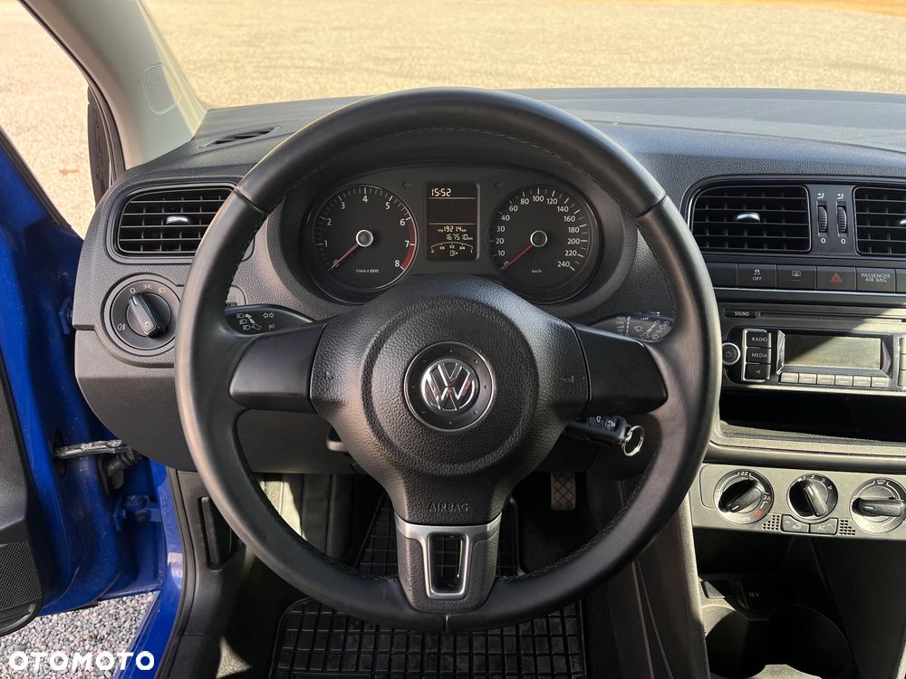 Volkswagen Polo 1.2 Comfortline - 25